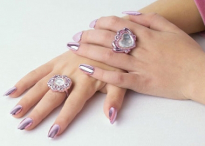 Tartós gél lakkozás, Swarovski kő díszítéssel