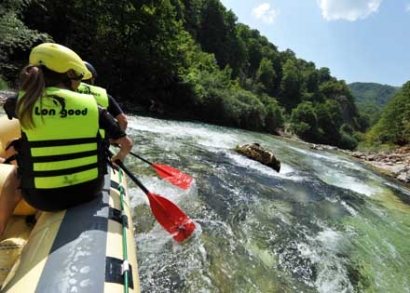All inclusive rafting a Neretva folyón
